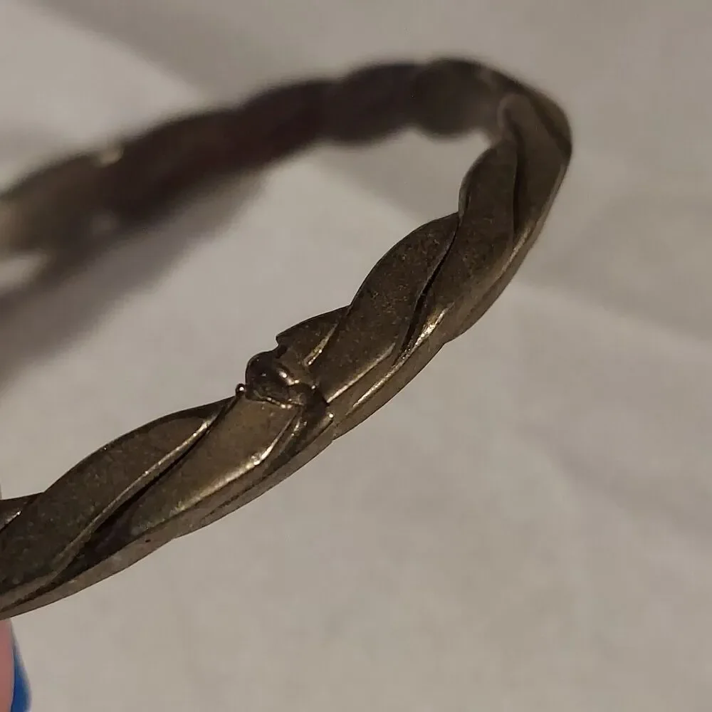 Bangle Metal Bracelet Twisted rope design